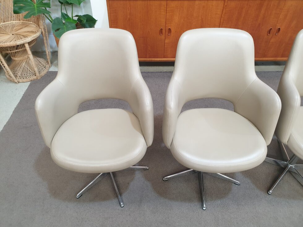 Retro Swivel Kitchen Chairs x 4 KENDALL Hilton and Main