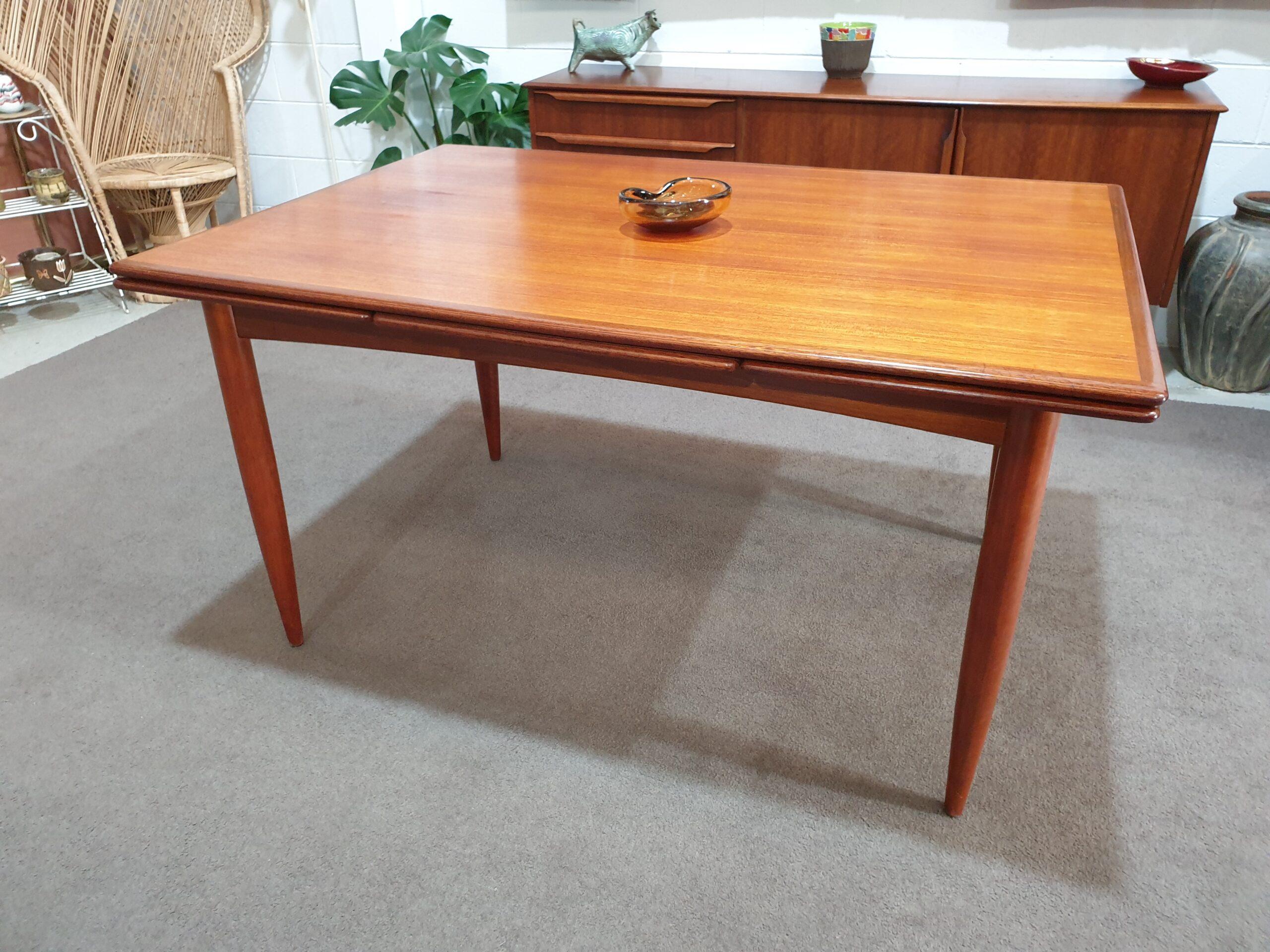 Retro Teak Extendable Dining Kitchen Table Hilton and Main